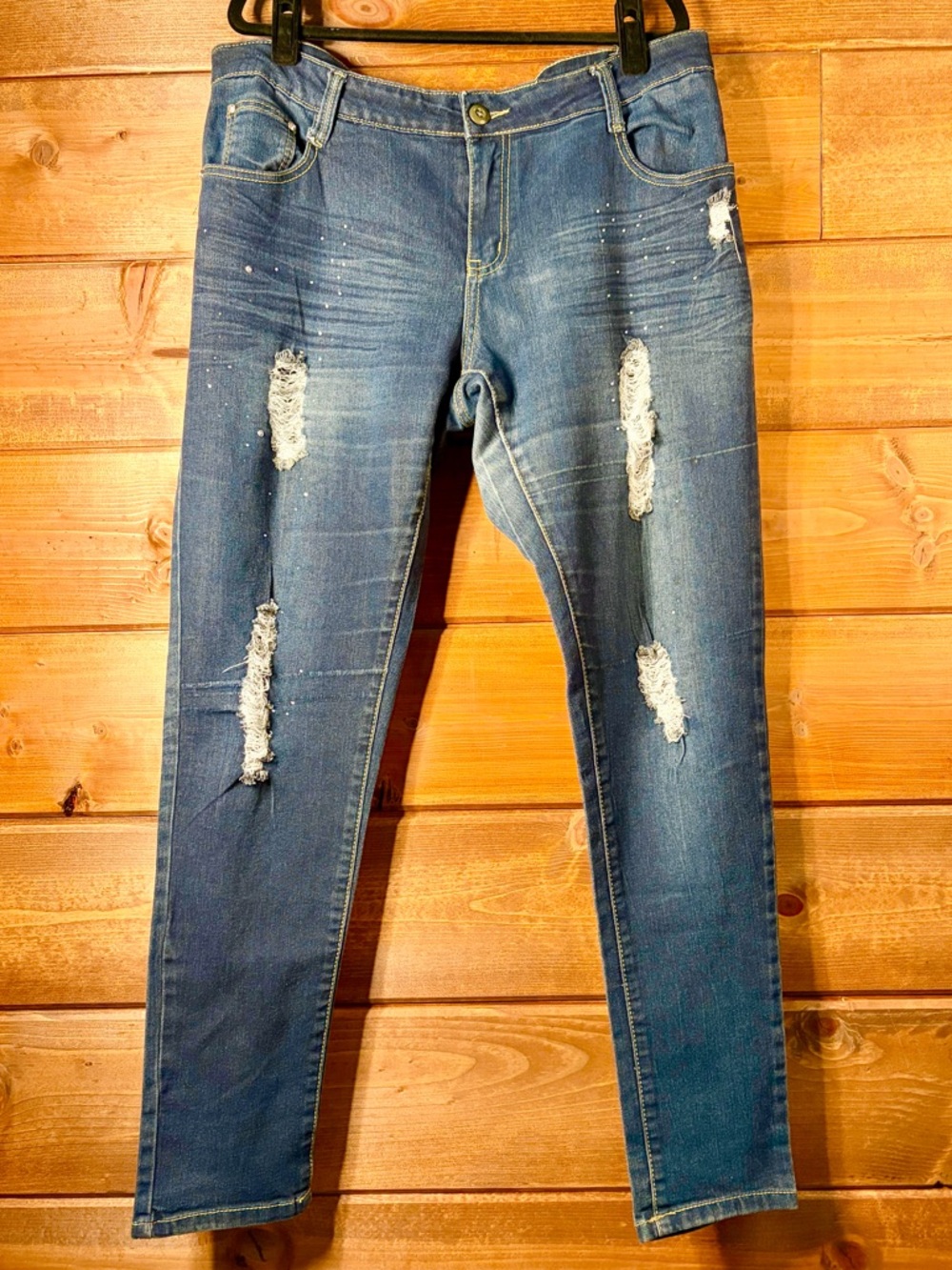 Distressed Skinny Jeans in Dark Blue - Women's Slim Fit